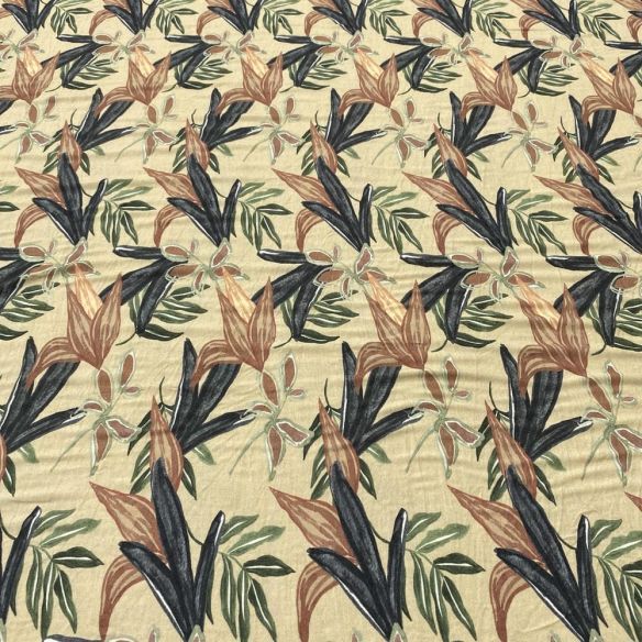 Tecido Viscolycra Estampada Folhagens Fundo Bege • Luema Tecidos