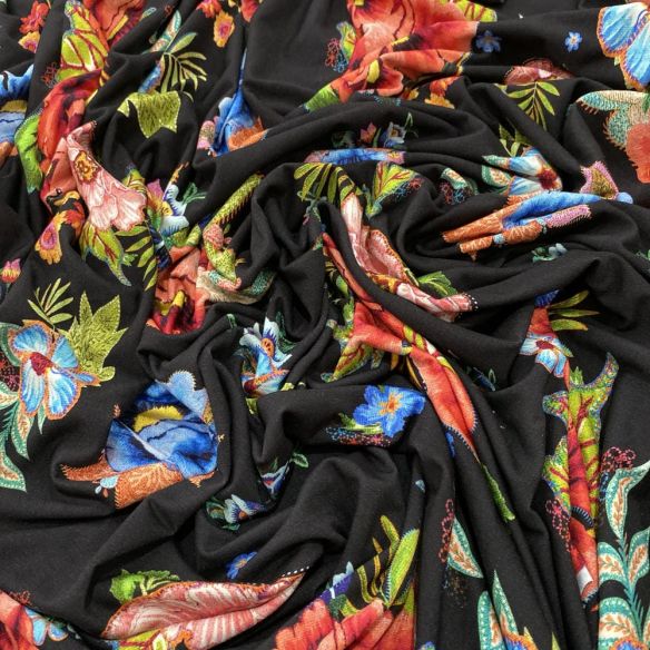 Tecido Viscolycra Estampada Flores Colorido • Luema Tecidos Tecido Viscolycra Estampada Flores Colorido • Luema Tecidos