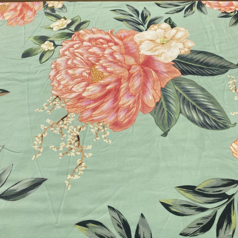 Tecido Viscose Estampada Crisantemos Vermelhos • Luema Tecidos