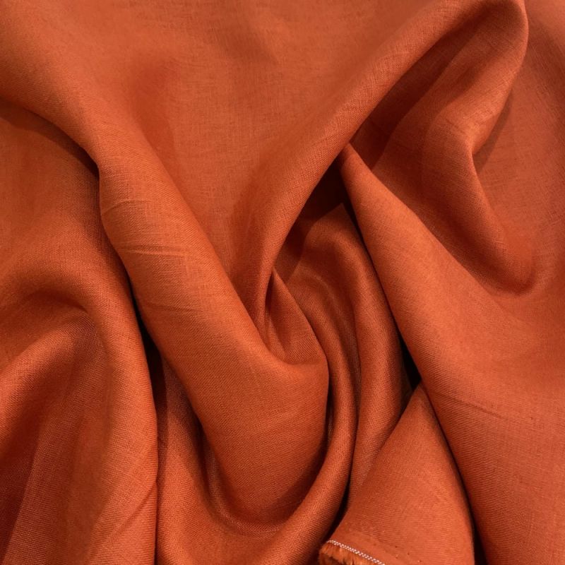 Tecido Linho Puro Marrom Ferrugem • Luema Tecidos