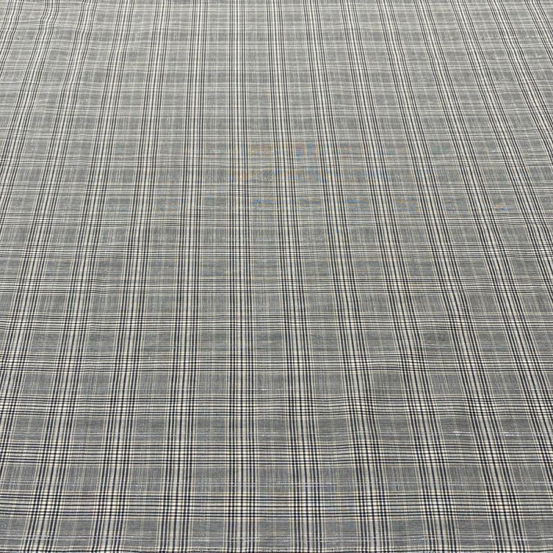 Tecido Cambraia de Algodão Xadrez P&B Com Lurex • Luema Tecidos