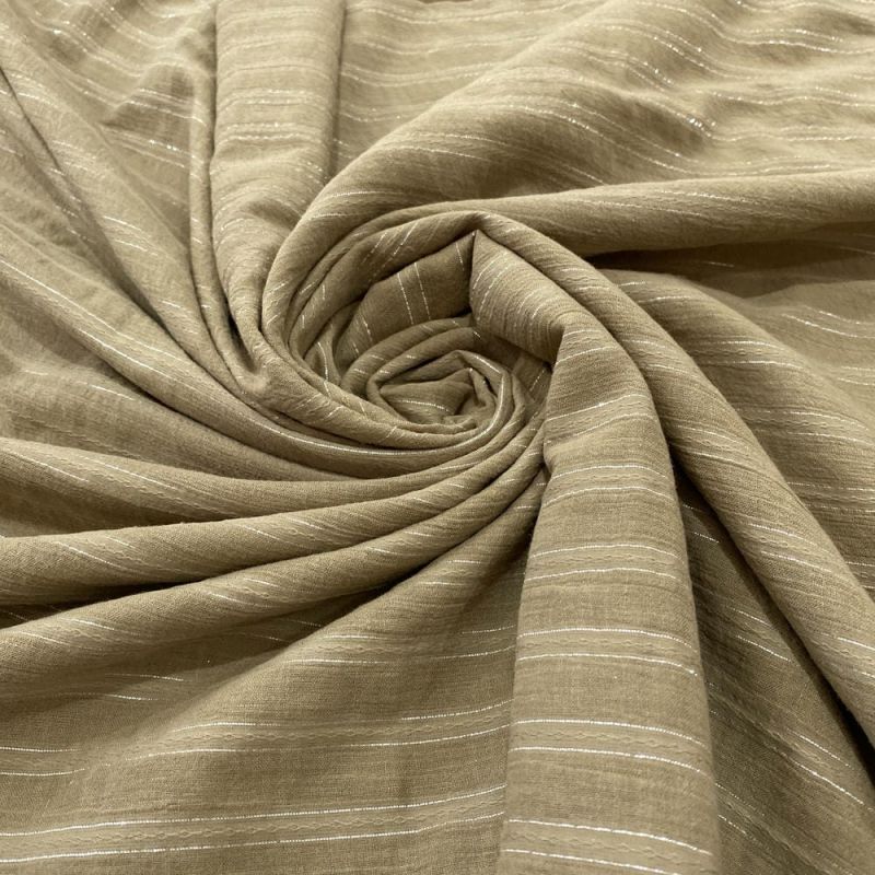 Tecido Cambraia de Algodão Listrado Marrom Com Lurex • Luema Tecidos
