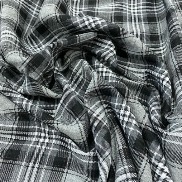 Tecido Flanela Xadrez Médio Preto Branco e Cinza • Luema Tecidos