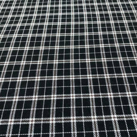 Tecido Flanela Xadrez Preto Branco e Fio Marrom • Luema Tecidos Tecido Flanela Xadrez Preto Branco e Fio Marrom • Luema Tecidos