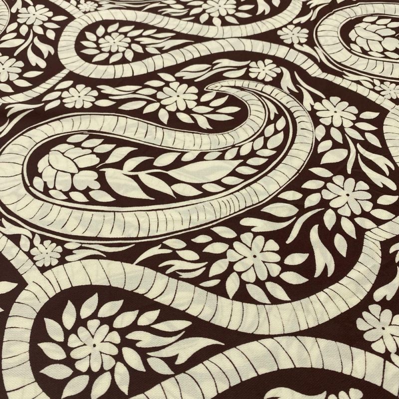 Tecido Viscose Estampada Paisley Bege • Luema Tecidos