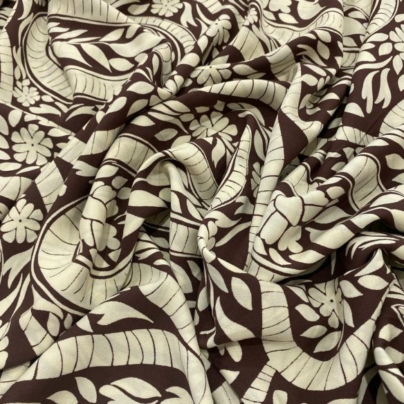 Tecido Viscose Estampada Paisley Bege • Luema Tecidos