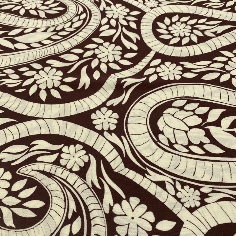 Tecido Viscose Estampada Paisley Bege • Luema Tecidos