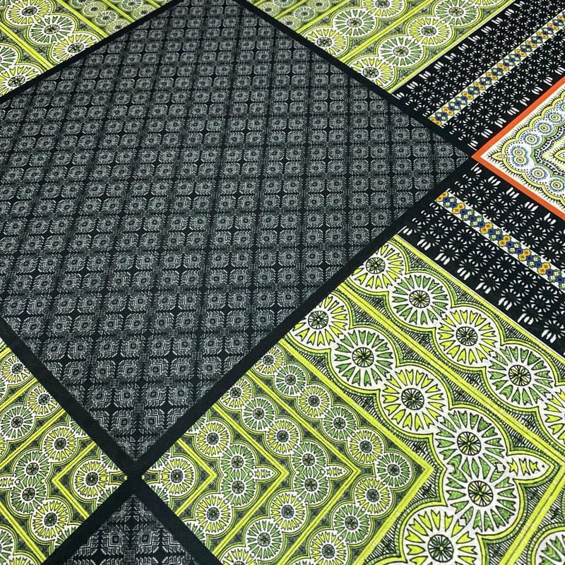 Tecido Musseline Estampado Quadros • Luema Tecidos