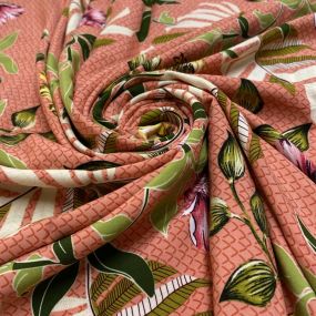 Tecido Viscose Estampado Folhagens e Flores Tecido Viscose Estampado Folhagens e Flores • Luema Tecidos 2