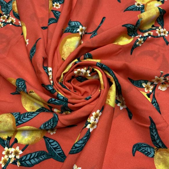Tecido Viscose Estampado Limoeiro Fundo Vermelho • Luema Tecidos