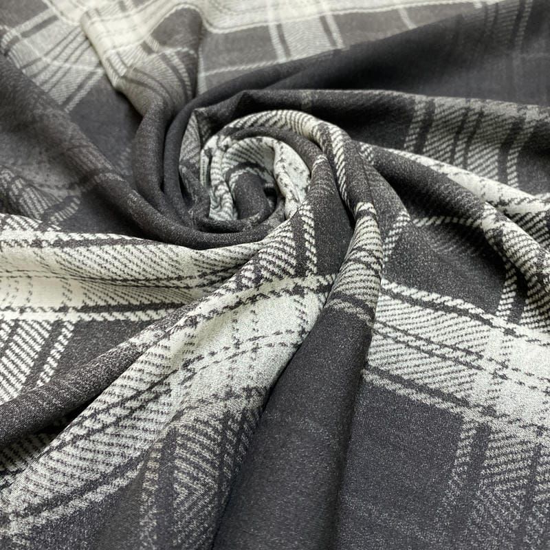 Tecido Viscose Xadrez Barrado Preto e Branco • Luema Tecidos