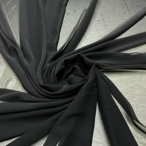 Tecido Musseline Liso Preto • Luema Tecidos