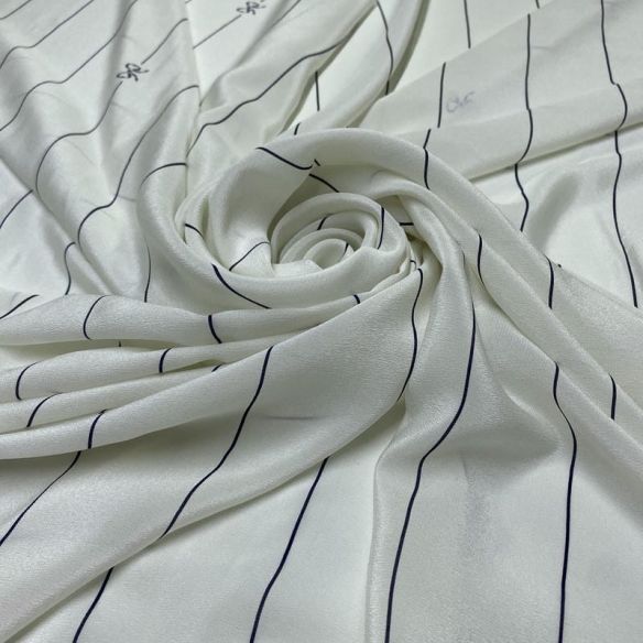 Tecido Crepe de Chine Seda Pura Lacinhos Off White • Luema Tecidos