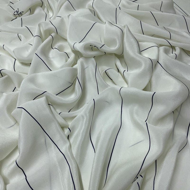 Tecido Crepe de Chine Seda Pura Lacinhos Off White • Luema Tecidos