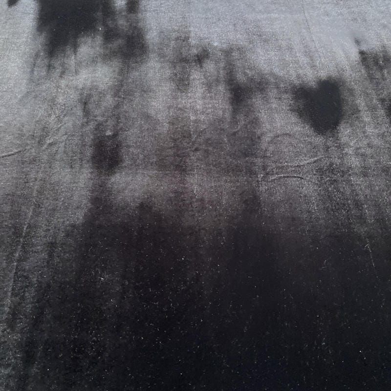 Tecido Veludo Alemão Preto • Luema Tecidos