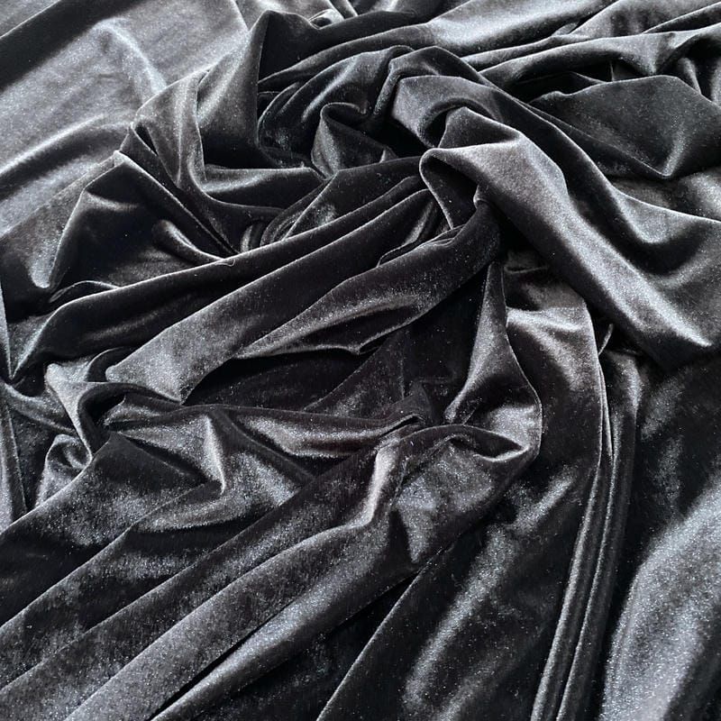 Tecido Veludo Alemão Preto • Luema Tecidos