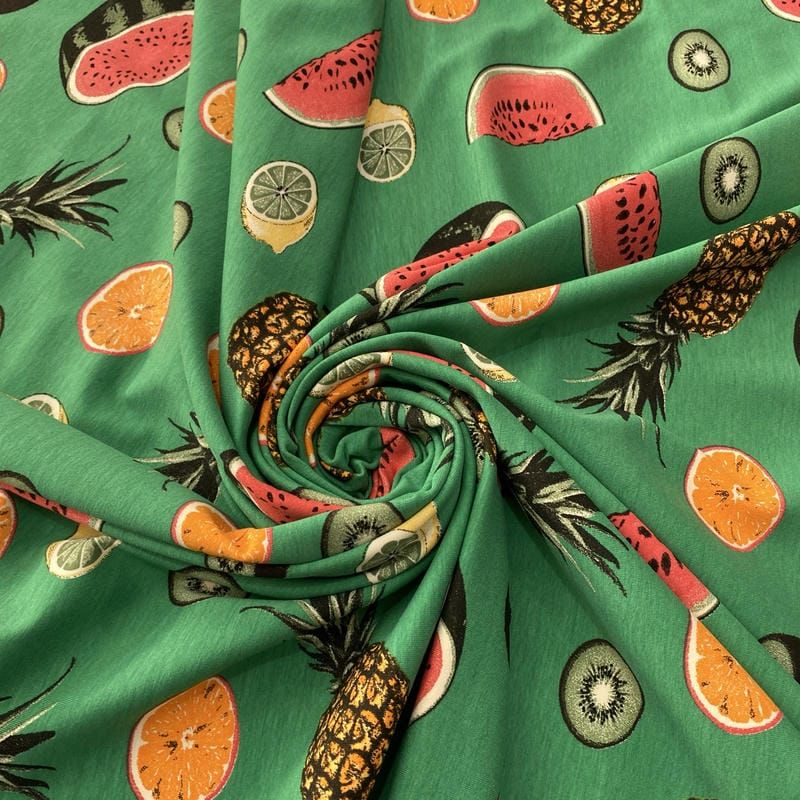 Tecido Viscolycra Estampada Frutas Fundo Verde