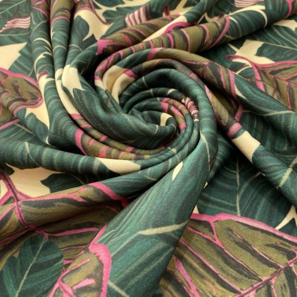 Tecido Neoprene Estampada Folhagens Verde • Luema Tecidos