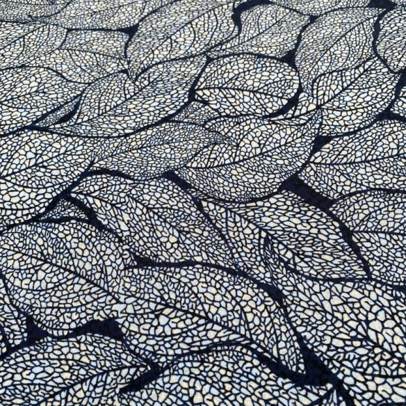 Tecido Liganete Estampada Folhagens Fundo Azul • Luema Tecidos