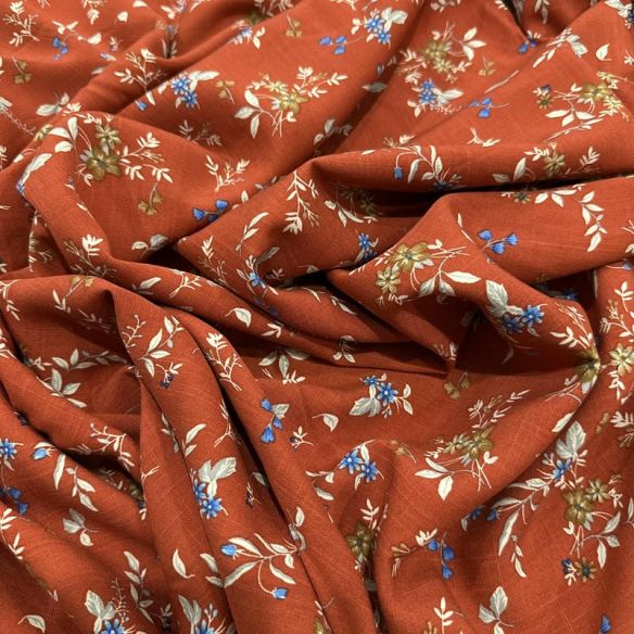 Tecido Viscolinho Estampado Florzinhas do Bosque • Luema Tecidos