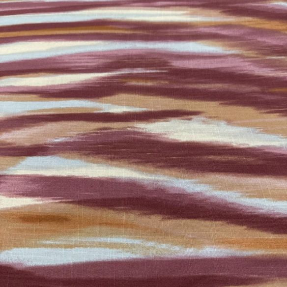 Tecido Viscolinho Estampado Listras Ikat Marsala • Luema Tecidos