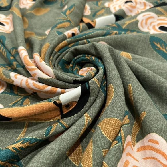 Tecido Viscolinho Estampado Jardins do Tucano • Luema Tecidos