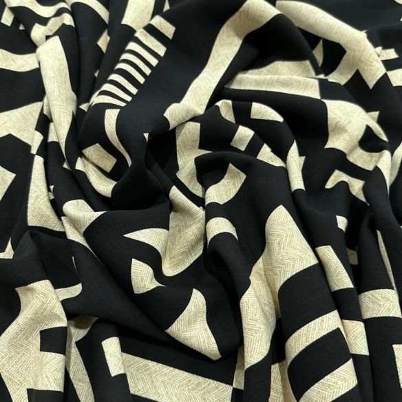 Tecido Viscolinho Estampado Mosaico Construtivista • Luema Tecidos