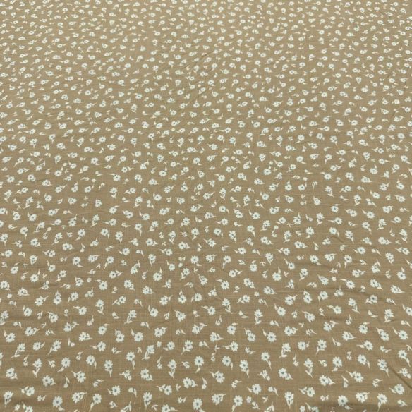 Tecido Viscolinho Estampado Margaridas Caramelo • Luema Tecidos