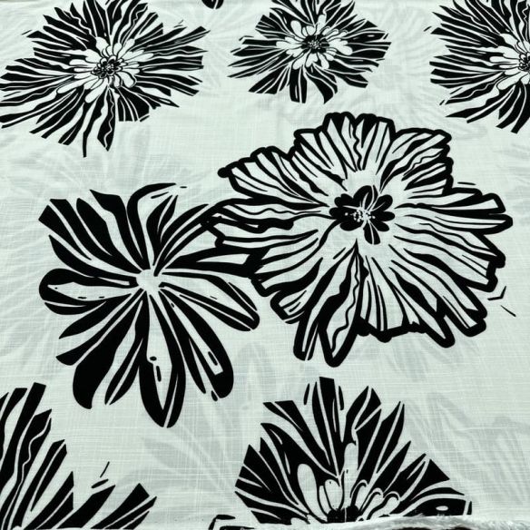 Tecido Viscolinho Estampado Flores Nanquim • Luema Tecidos