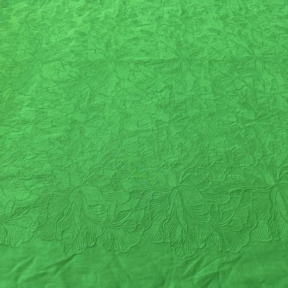 Tecido Laise de algodão Bordada Verde Vibrante • Luema Tecidos Tecido Laise de algodão Bordada Verde Vibrante • Luema Tecidos