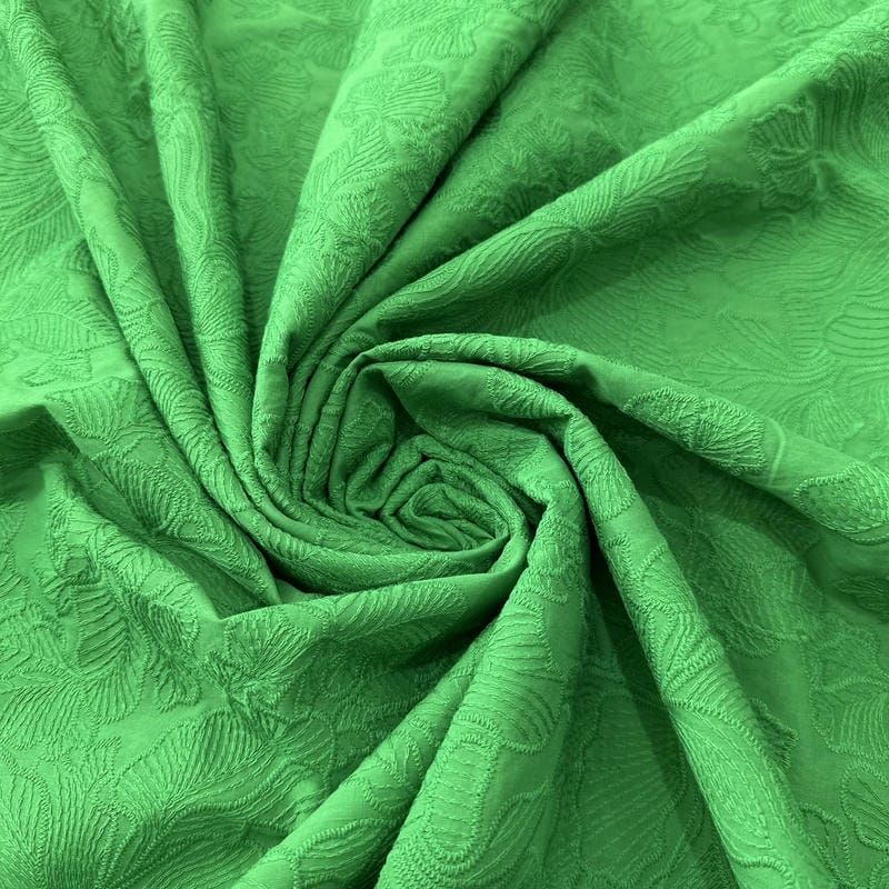 Tecido Laise de algodão Bordada Verde Vibrante • Luema Tecidos Tecido Laise de algodão Bordada Verde Vibrante • Luema Tecidos