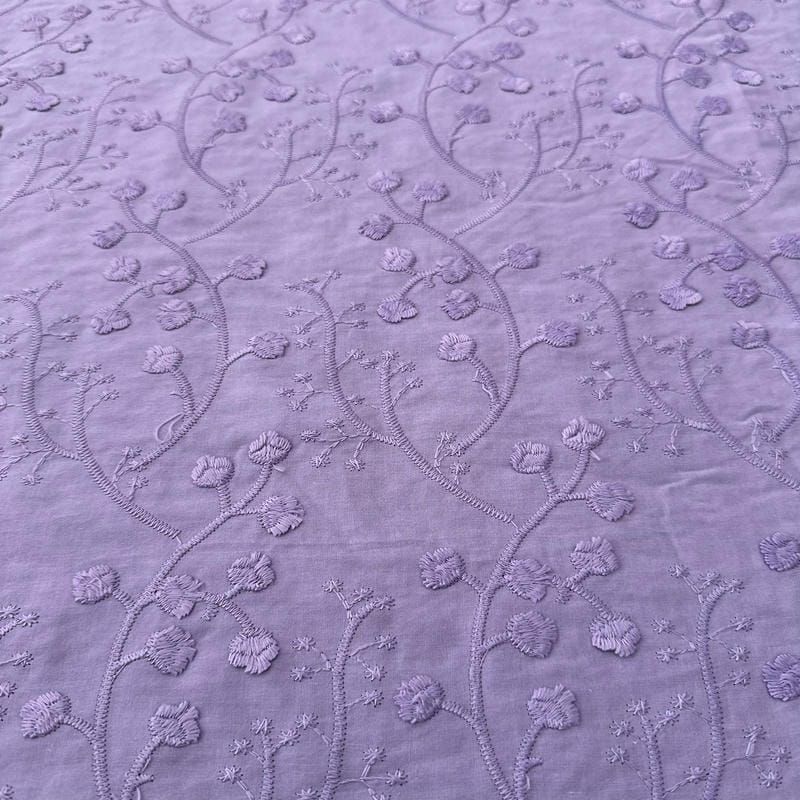 Tecido Laise de algodão Bordada Lavanda Claro • Luema Tecidos Tecido Laise de algodão Bordada Lavanda Claro • Luema Tecidos