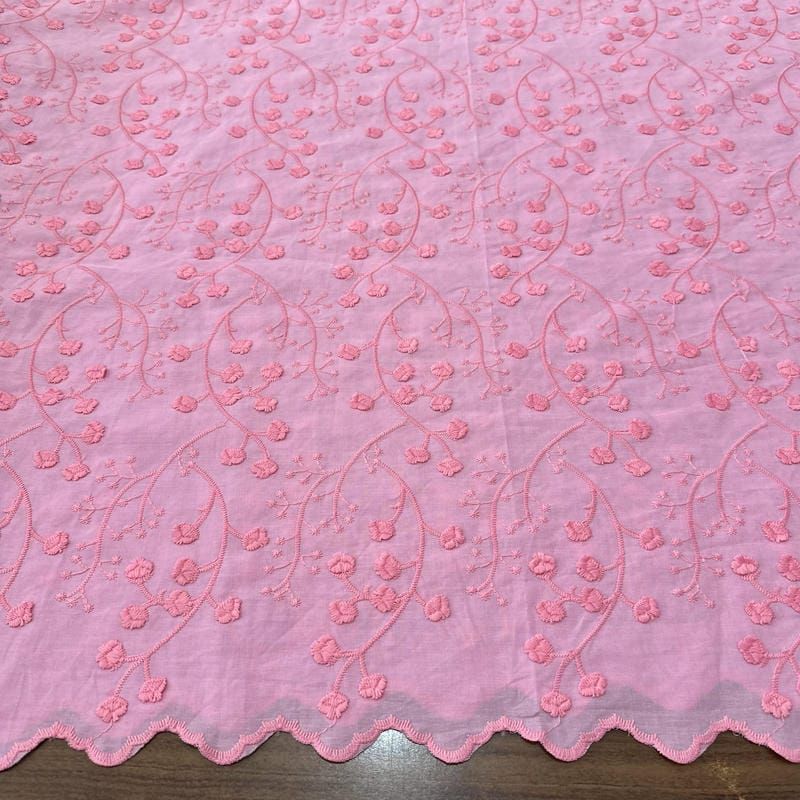 Tecido Laise de algodão Bordada Rosa • Luema Tecidos Tecido Laise de algodão Bordada Rosa • Luema Tecidos