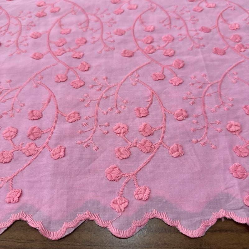Tecido Laise de algodão Bordada Rosa • Luema Tecidos Tecido Laise de algodão Bordada Rosa • Luema Tecidos