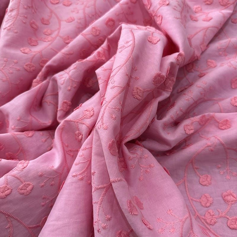 Tecido Laise de algodão Bordada Rosa • Luema Tecidos Tecido Laise de algodão Bordada Rosa • Luema Tecidos