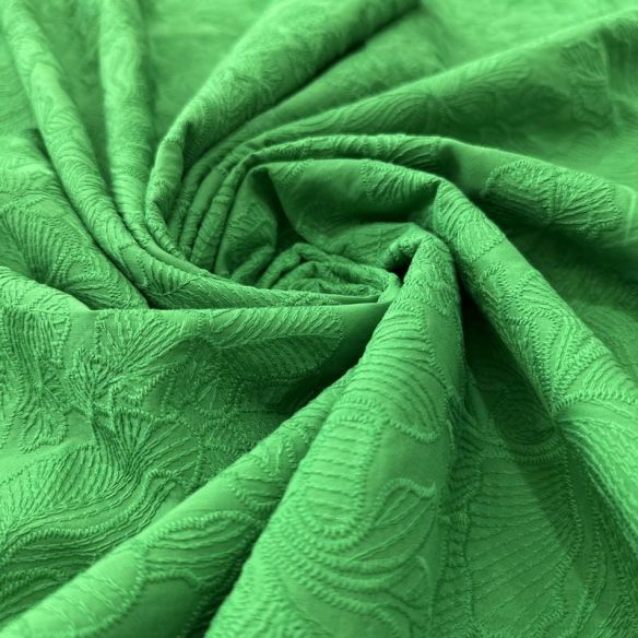 Tecido Laise de algodão Bordada Verde Vibrante • Luema Tecidos Tecido Laise de algodão Bordada Verde Vibrante • Luema Tecidos