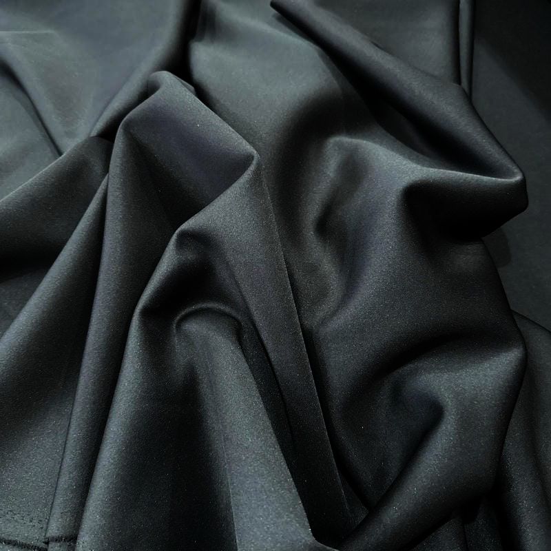 Tecido Neoprene Liso Preto • Luema Tecidos Tecido Neoprene Liso Preto • Luema Tecidos