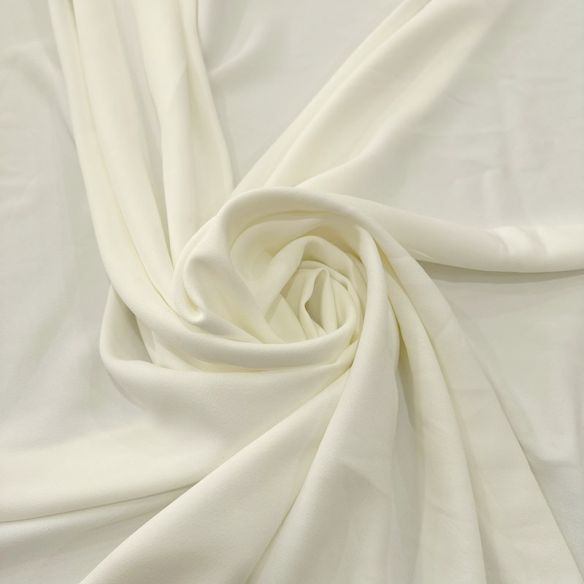 Tecido Crepe Patou Off White • Luema Tecidos Tecido Crepe Patou Off White • Luema Tecidos