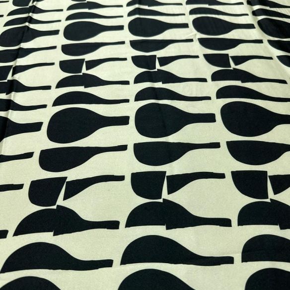 Retalho Cetim Seda Pura (cor) - (tamanho) - REF-2654 • Luema Tecidos