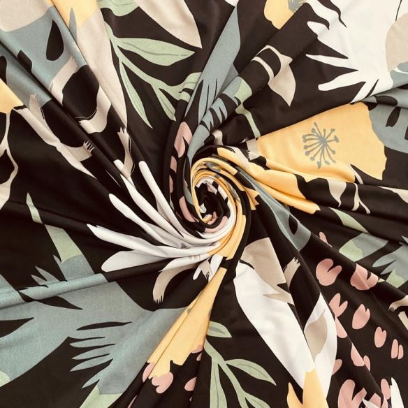 Tecido Liganete Jardim Âmbar Suave • Luema Tecidos