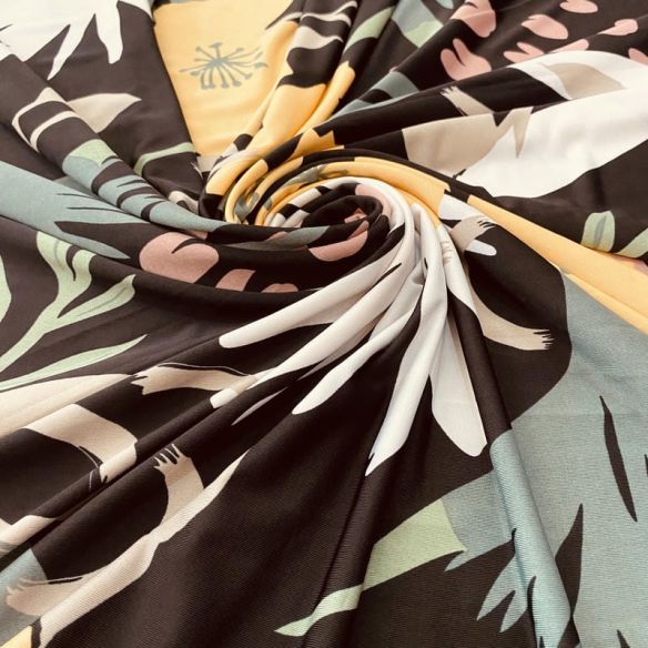 Tecido Liganete Jardim Âmbar Suave • Luema Tecidos