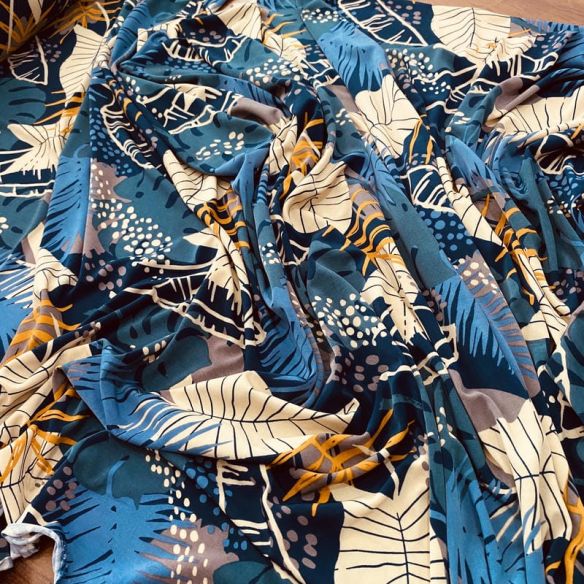 Tecido Liganete Tropical Azul Atlântico • Luema Tecidos