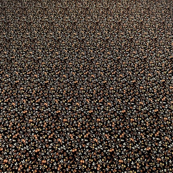 Tecido Viscolinho Estampado Noite Floral Âmbar • Luema Tecidos