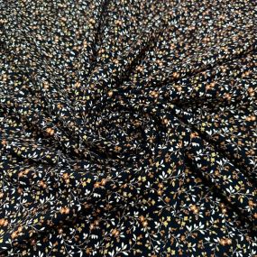 Tecido Viscolinho Estampado Noite Floral Âmbar • Luema Tecidos