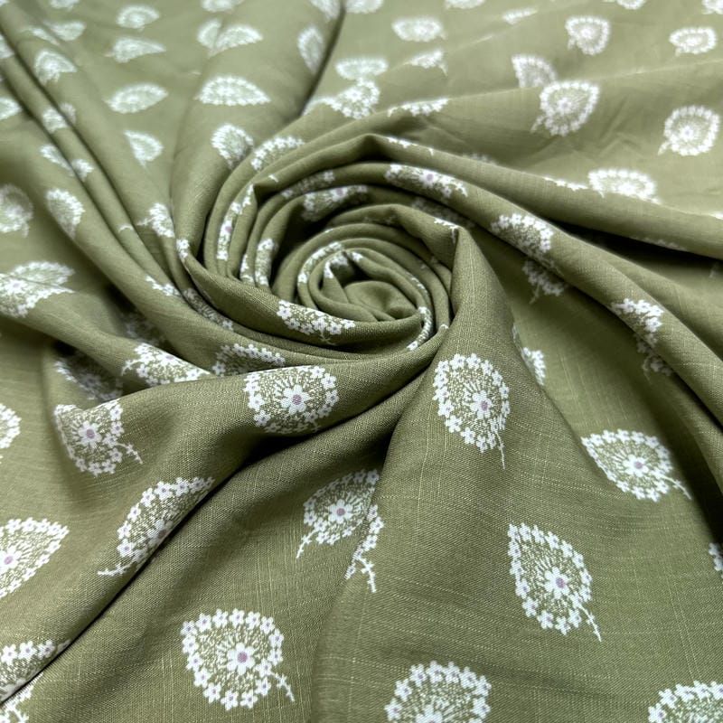 Tecido Viscolinho Estampado Paisley Verde Harmonia • Luema Tecidos