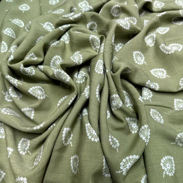 Tecido Viscolinho Estampado Paisley Verde Harmonia • Luema Tecidos