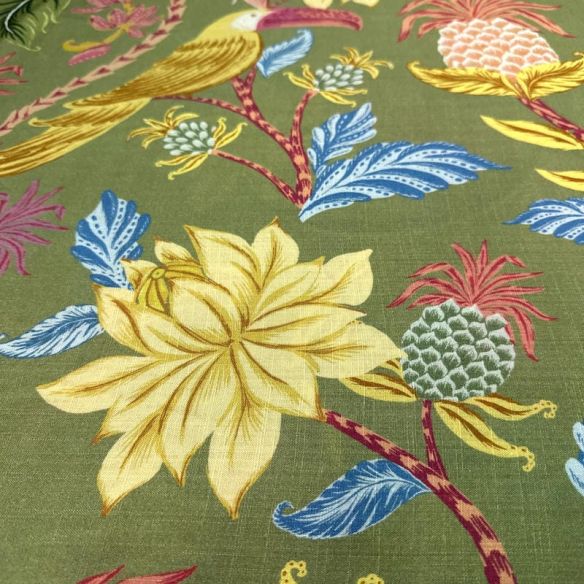 Tecido Viscolinho Estampado Jardim Tropical Imperial • Luema Tecidos