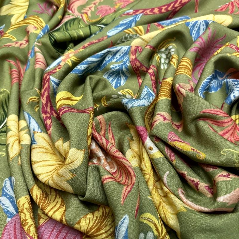 Tecido Viscolinho Estampado Jardim Tropical Imperial • Luema Tecidos