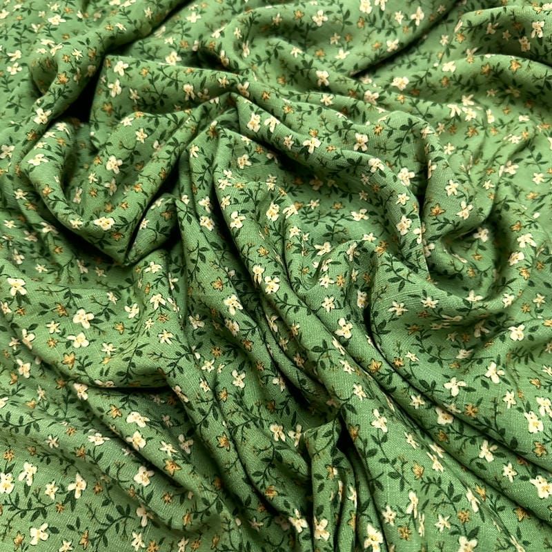 Tecido Viscolinho Estampado Campo Verde Sereno • Luema Tecidos