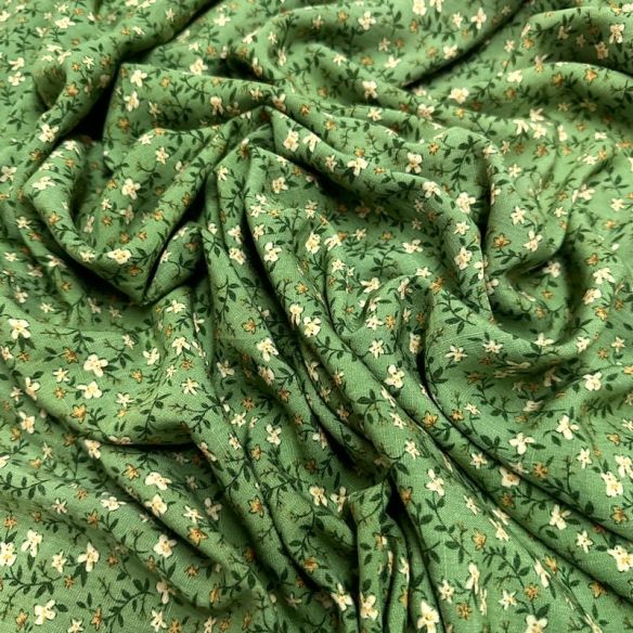 Tecido Viscolinho Estampado Campo Verde Sereno • Luema Tecidos